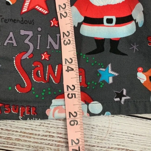 Rudolph the red nose reindeer scrub top
size M - Picture 8 of 8